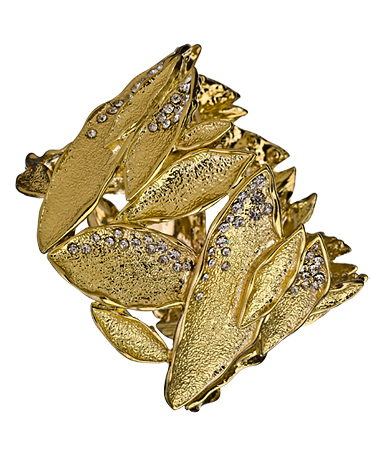 Blu Bijoux Gold Tone Rain Forest Bracelet