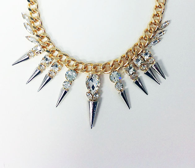 Now You Have 8 Other Reasons to Love Max & Chloe Jewelry