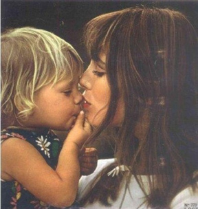 Mother’s Day 2014: 10 Lovable Mother’s Day Gifts Under $60